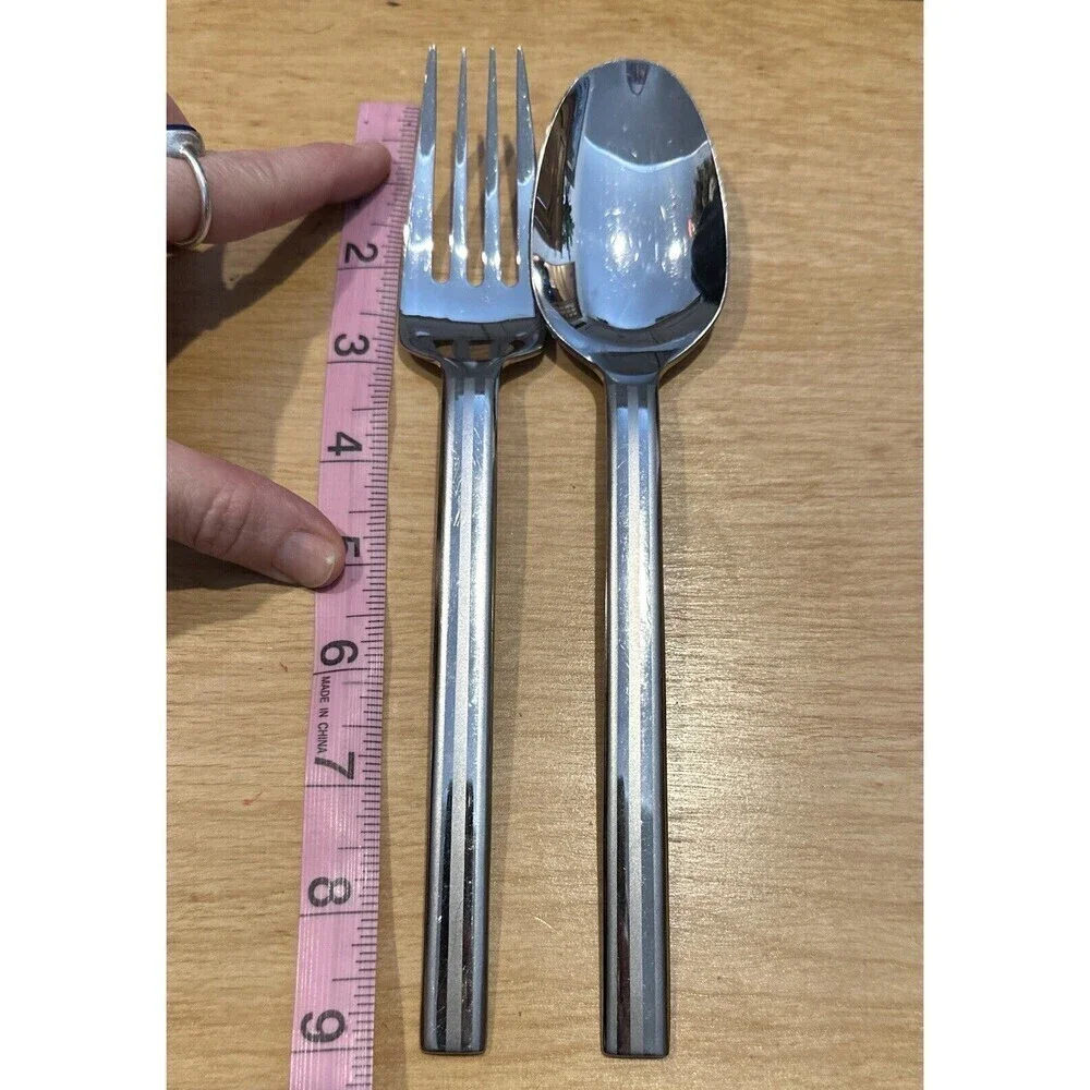 Oneida ILLUMINA Glossy & Frosted Stripe Stainless Flatware Serving Fork Spoon
